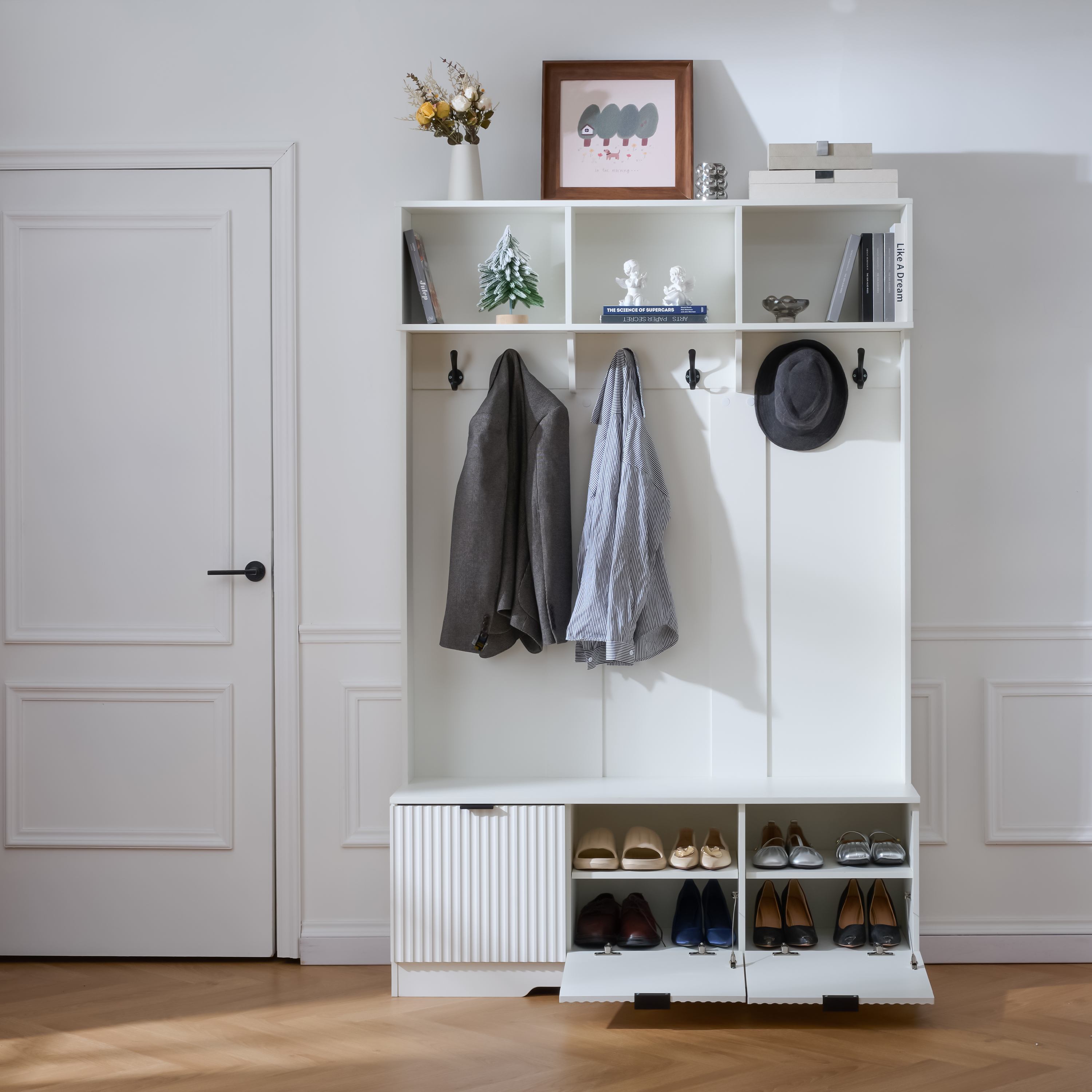 White Pine Hall Tree with Bench & Shoe Storage